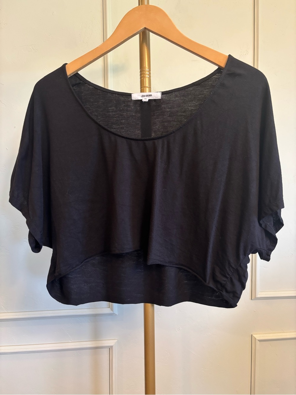 Joah Brown Black Cropped Layered Scoop Top MSRP $84
